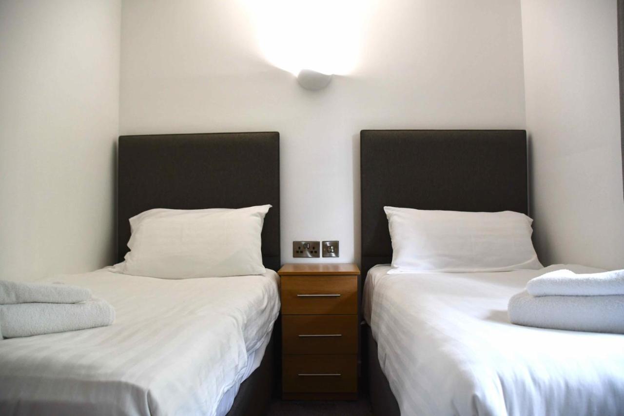 Ilfracombe Apartments Luaran gambar